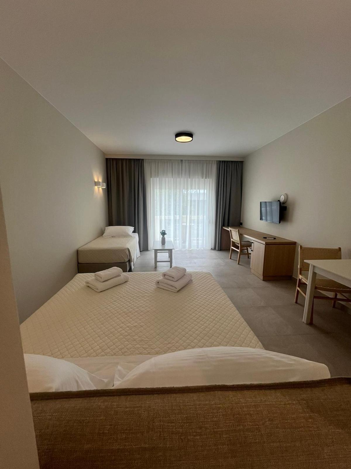 Mediterranean Sea Top Floor Palaiochora Eksteriør billede