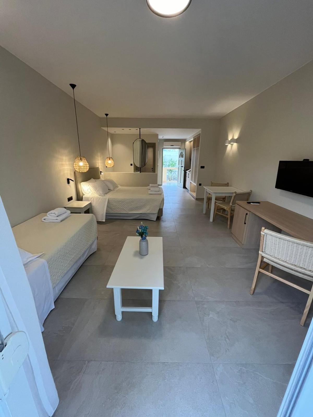 Mediterranean Sea Top Floor Palaiochora Eksteriør billede