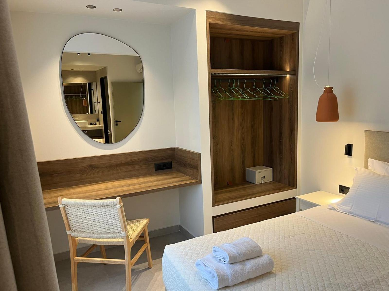 Mediterranean Sea Top Floor Palaiochora Eksteriør billede